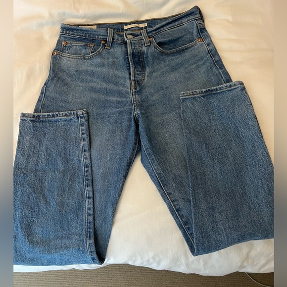 Levi’s Wedgie Jeans - size 27 - Picture 3 of 3